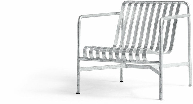 Fauteuil de jardin lounge en métal gris galvanisé Palissade - HAY - The Cool Republic