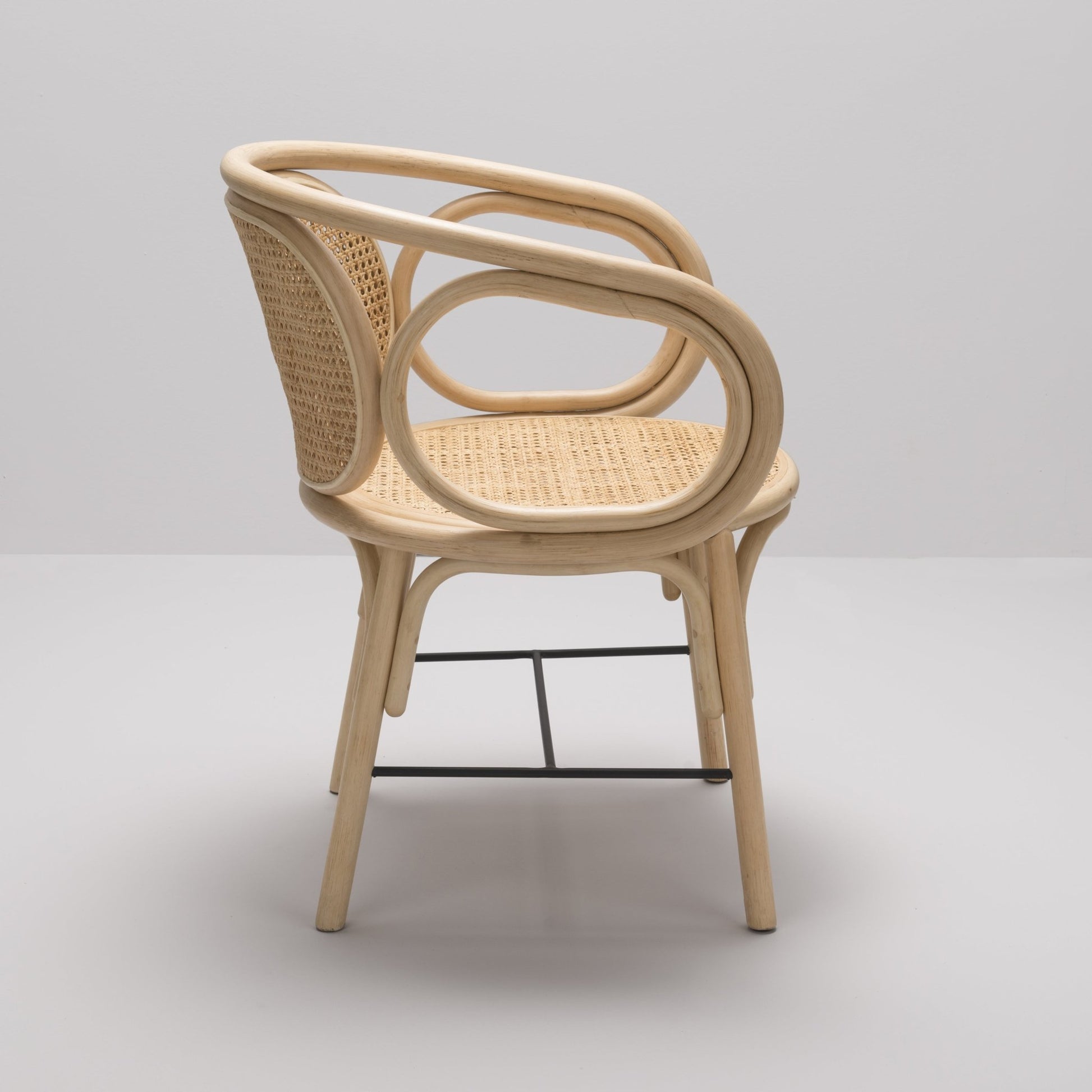 Fauteuil de table Contour - ORCHID EDITION - The Cool Republic
