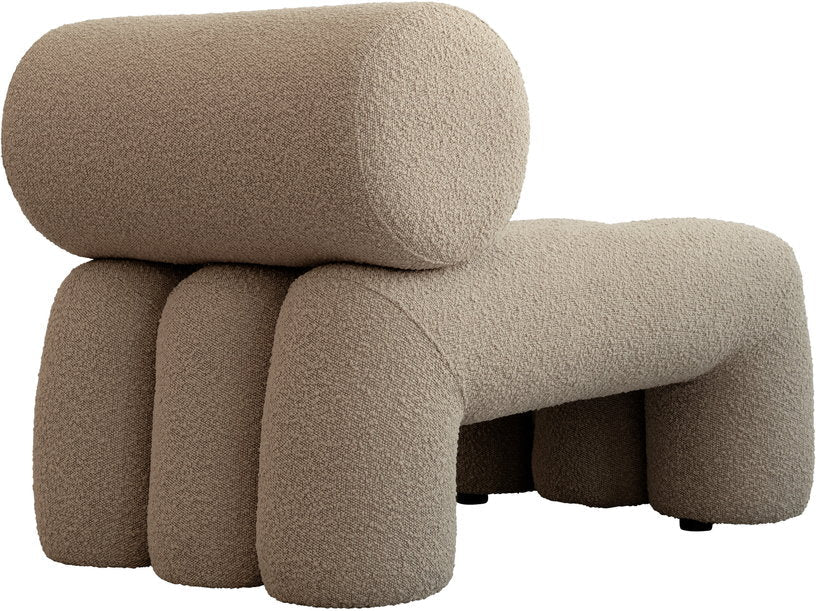 Fauteuil design en tissu bouclé beige Foku - 101 COPENHAGEN - The Cool Republic