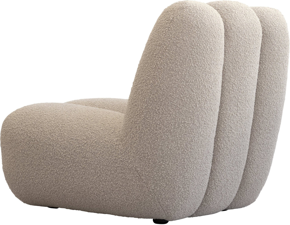 Fauteuil design en tissu bouclé beige Toe - 101 COPENHAGEN - The Cool Republic