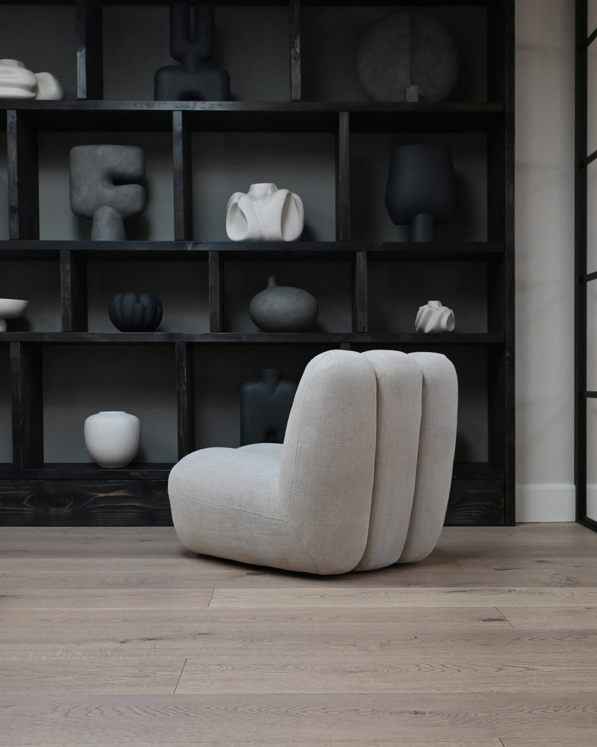 Fauteuil design en tissu lin beige Toe - 101 COPENHAGEN - The Cool Republic