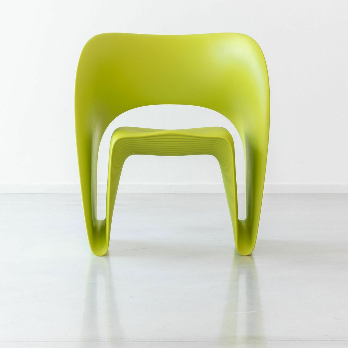 Fauteuil design vert Raviolo - Magis - The Cool Republic