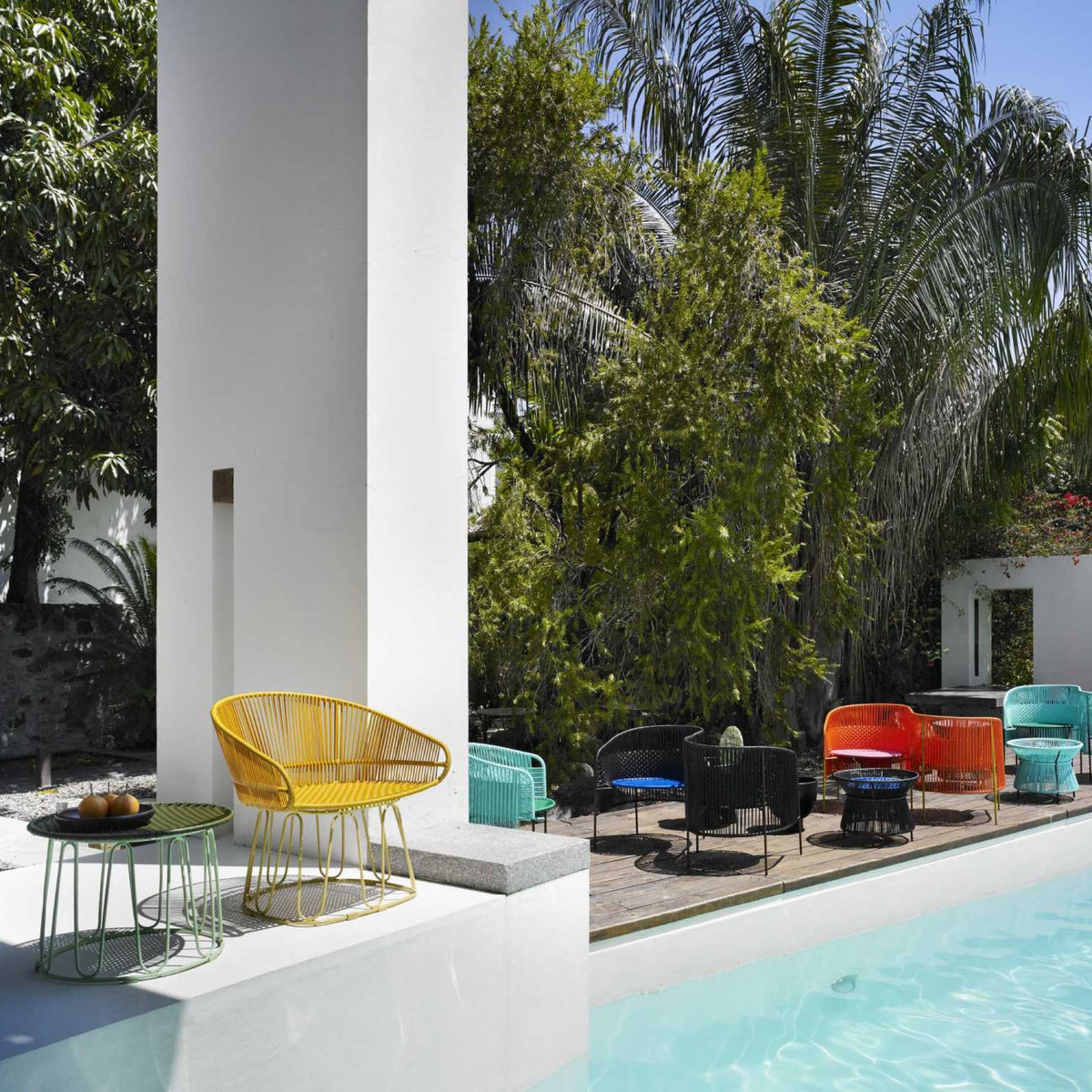 Fauteuil en acier vert Circo - Ames - The Cool Republic