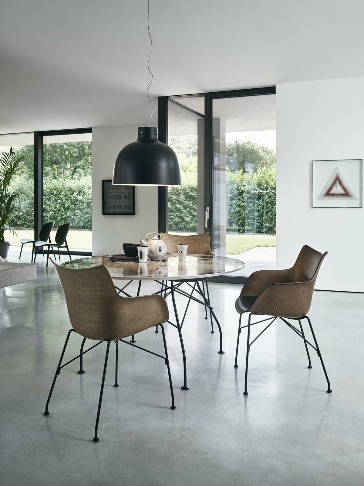 Fauteuil en bois bleu Q/Wood - Kartell - The Cool Republic