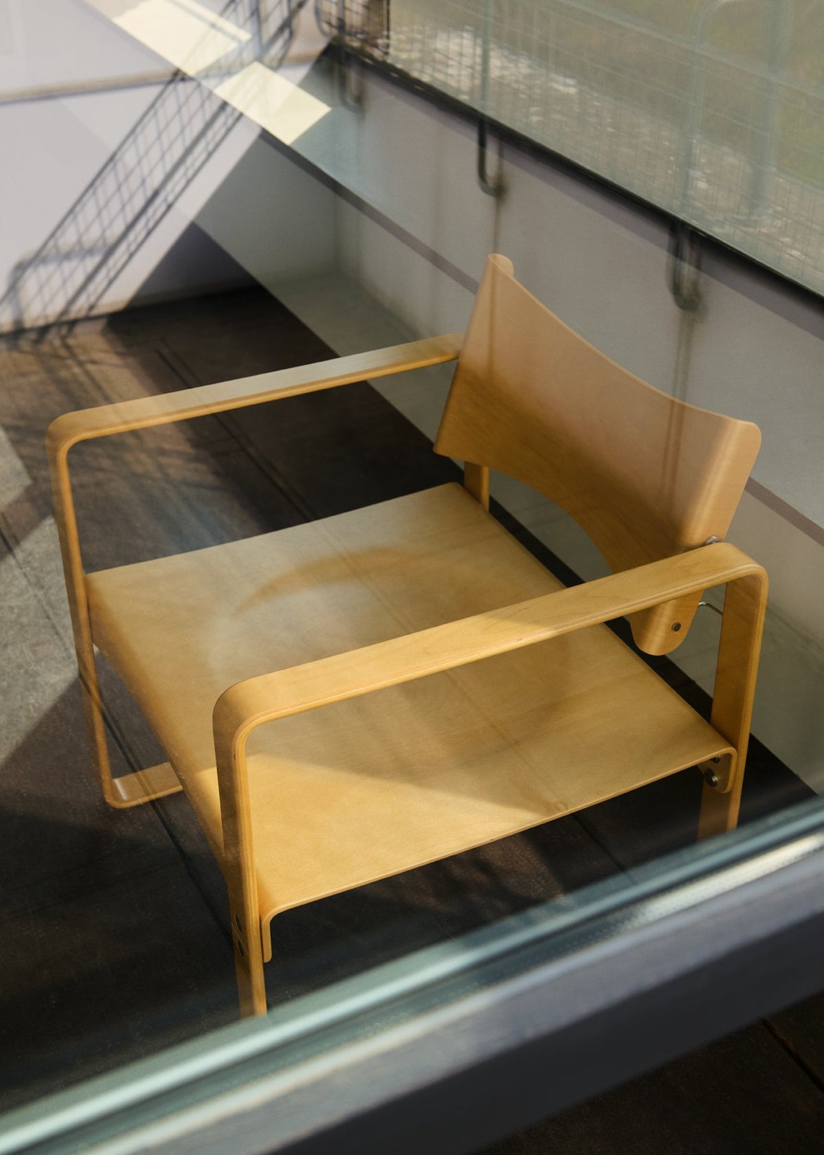 Fauteuil en bouleau laqué 65,5x60x74cm 270F - Verpan - The Cool Republic