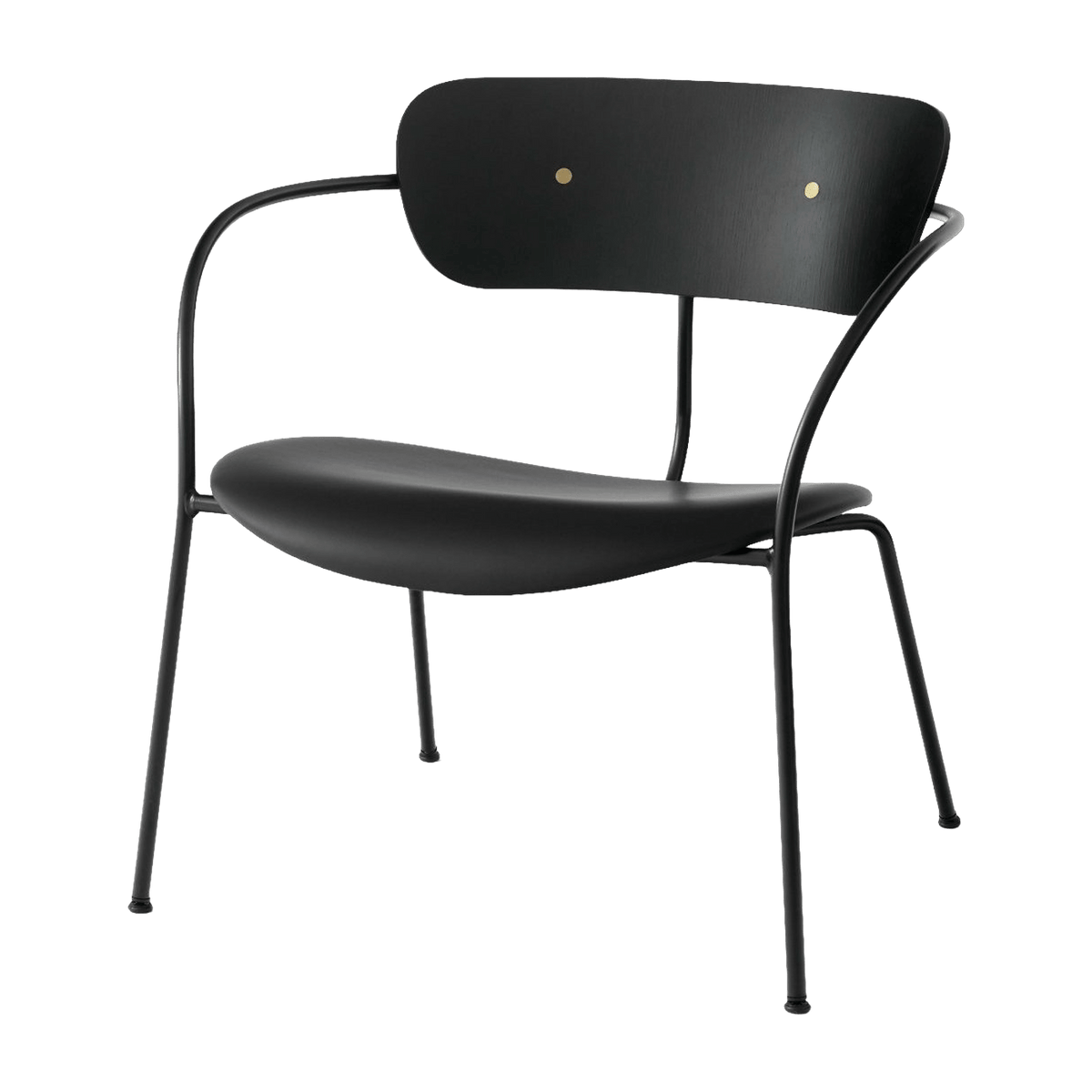 Fauteuil en chêne et cuir noir finition laiton AV6 Pavilion - &tradition - The Cool Republic