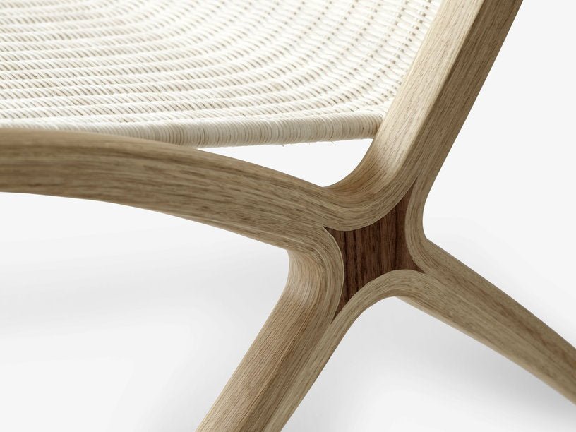 Fauteuil en chêne et rotin avec détails en noyer X HM10 - &Tradition - The Cool Republic