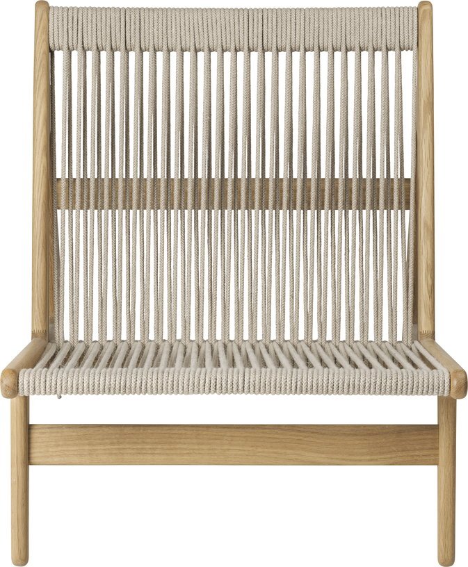 Fauteuil en chêne massif MR01 - Gubi - The Cool Republic