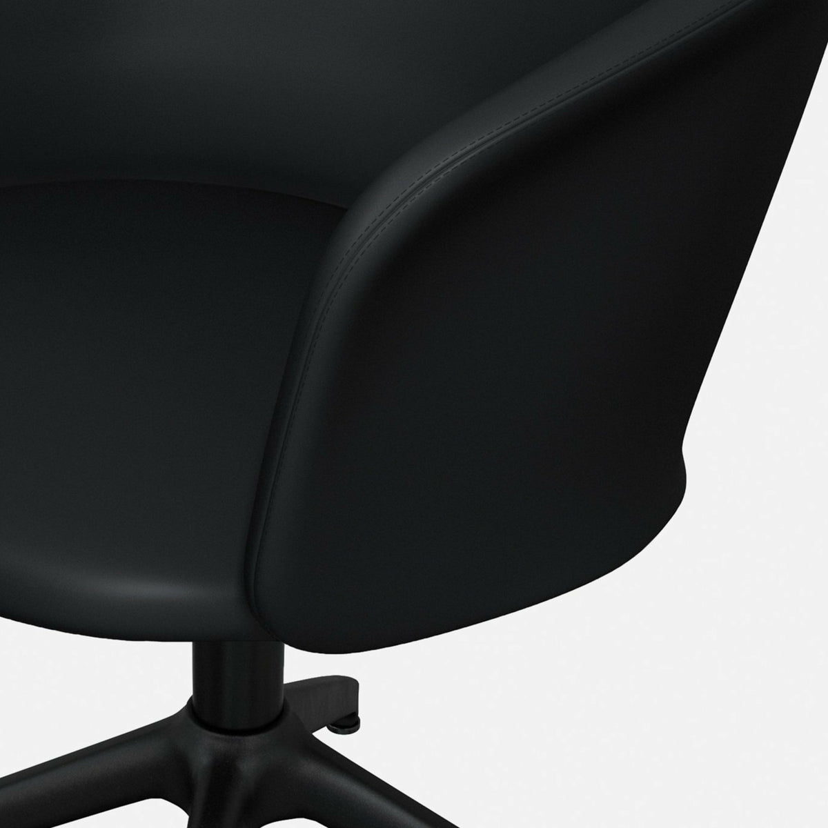 Fauteuil en cuir noir et piètement noir Kendo - Hem - The Cool Republic
