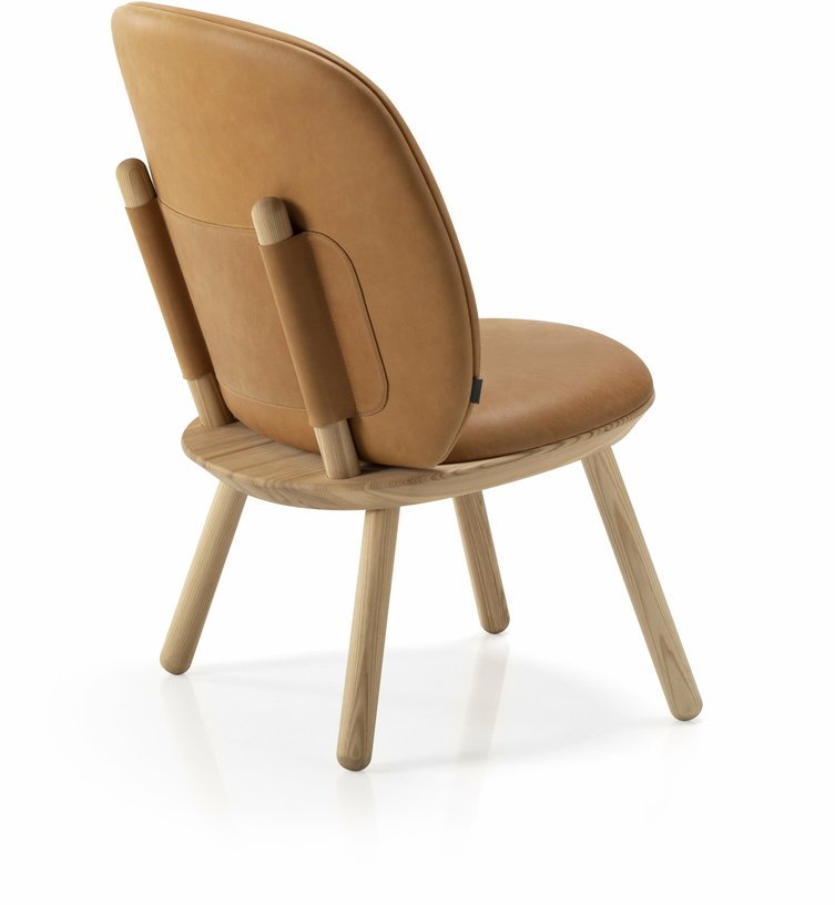 Fauteuil en frêne et cuir cognac Naïve - Emko - The Cool Republic