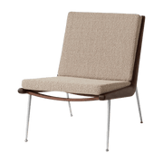 Fauteuil en noyer et tissu Karakorum 003 à piètement acier Boomerang HM1 - &tradition - The Cool Republic