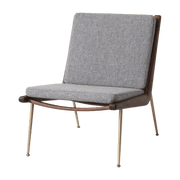 Fauteuil en noyer Hallingdal 130 HM1 Boomerang - &tradition - The Cool Republic