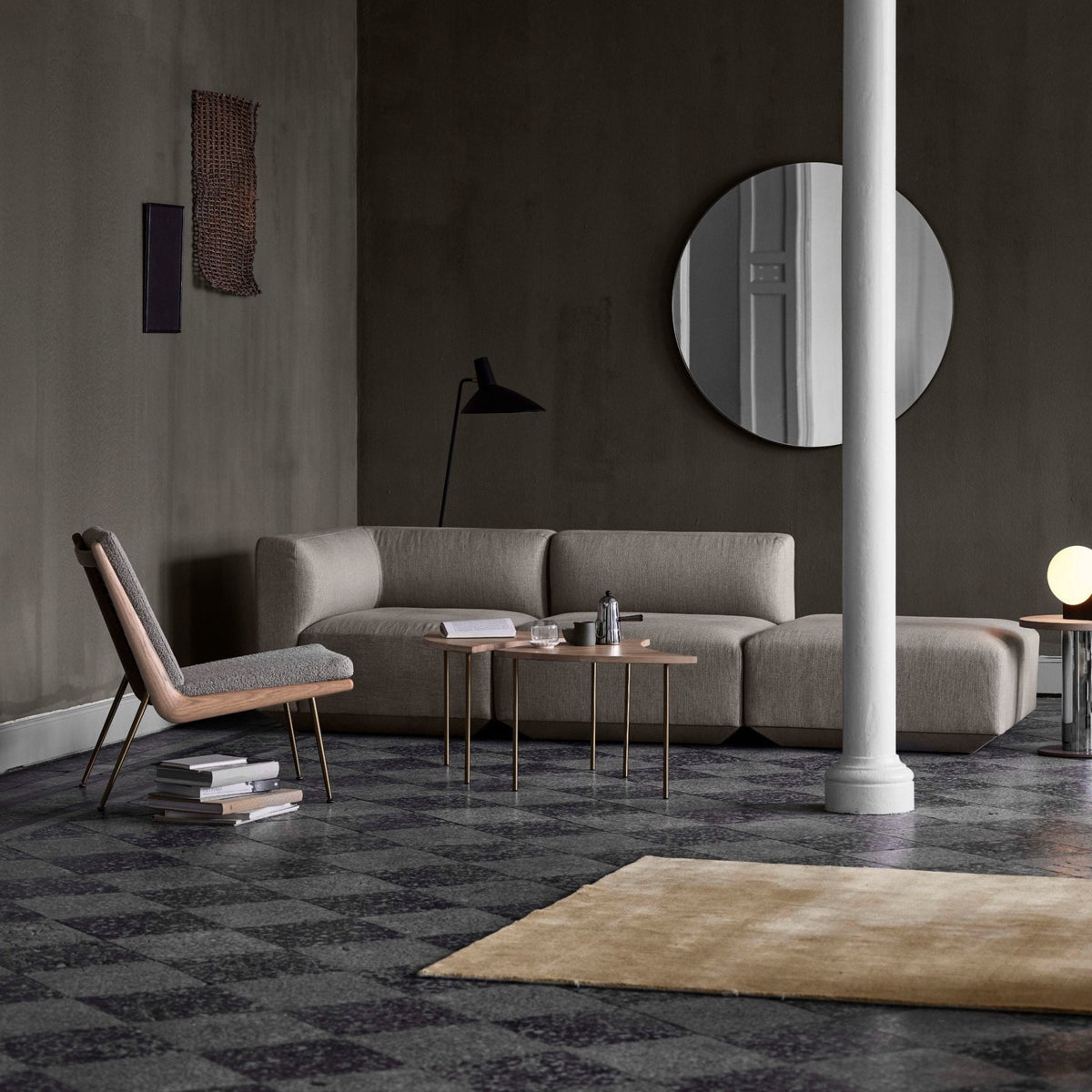 Fauteuil en noyer Hallingdal 130 HM1 Boomerang - &tradition - The Cool Republic