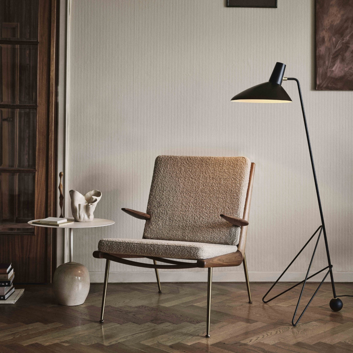 Fauteuil en noyer Hallingdal 130 HM1 Boomerang - &tradition - The Cool Republic