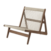 Fauteuil en noyer massif MR01 - Gubi - The Cool Republic