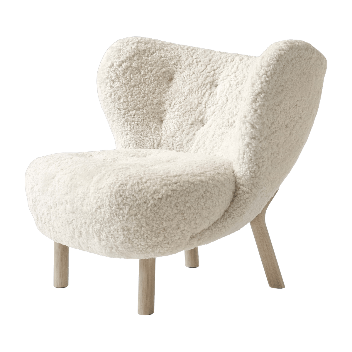 Fauteuil en peau de mouton et pieds en chêne Little Petra VB1 - &tradition - The Cool Republic