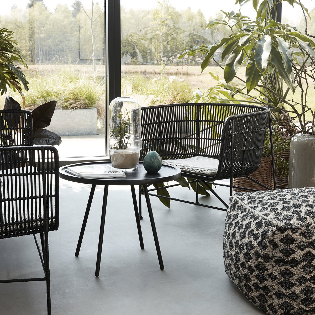 Fauteuil en rotin noir Coon - House Doctor - The Cool Republic