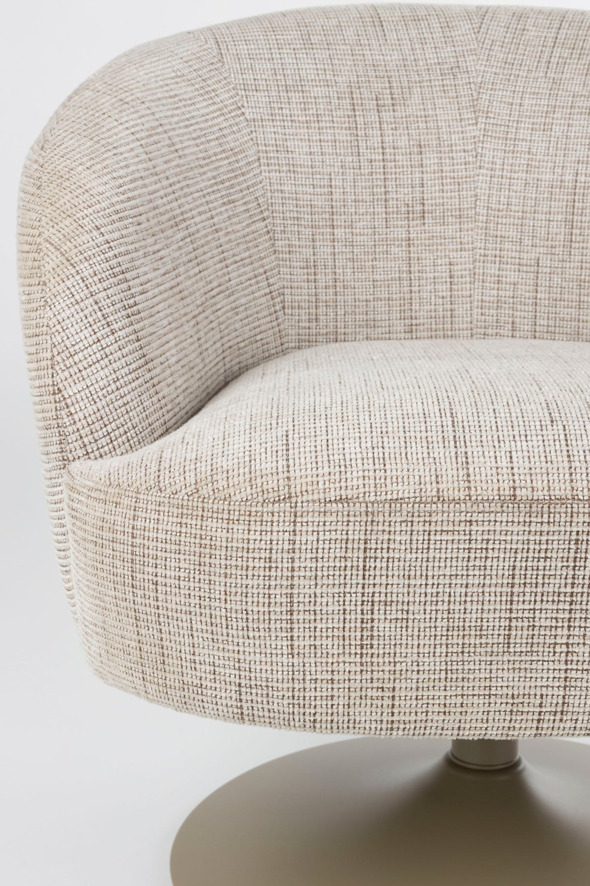 Fauteuil en tissu beige et acier marron Cassian - The Cool Republic - The Cool Republic