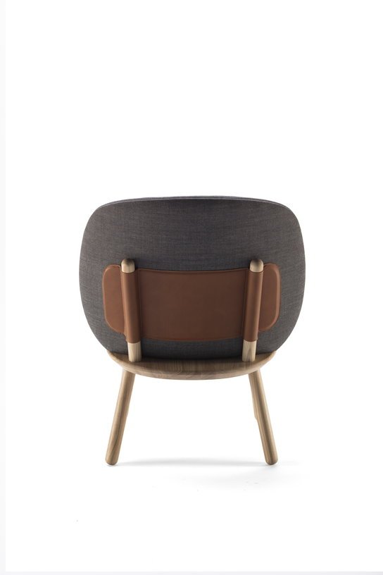 Fauteuil en tissu gris Naïve - EMKO - The Cool Republic
