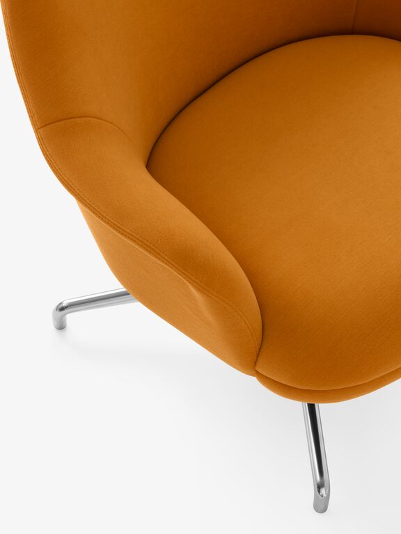 Fauteuil en tissu orange Gentle 0443 et acier chromé Rely HW139 - &tradition - The Cool Republic