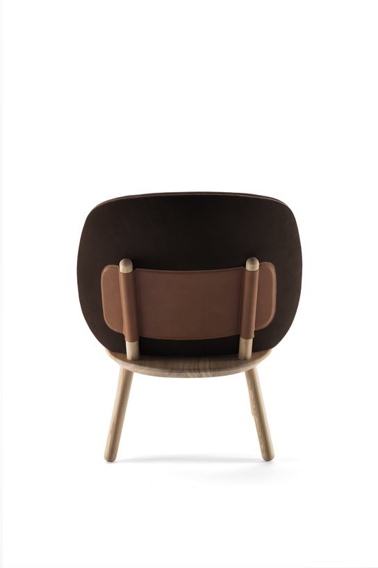 Fauteuil en velours marron Naïve - EMKO - The Cool Republic