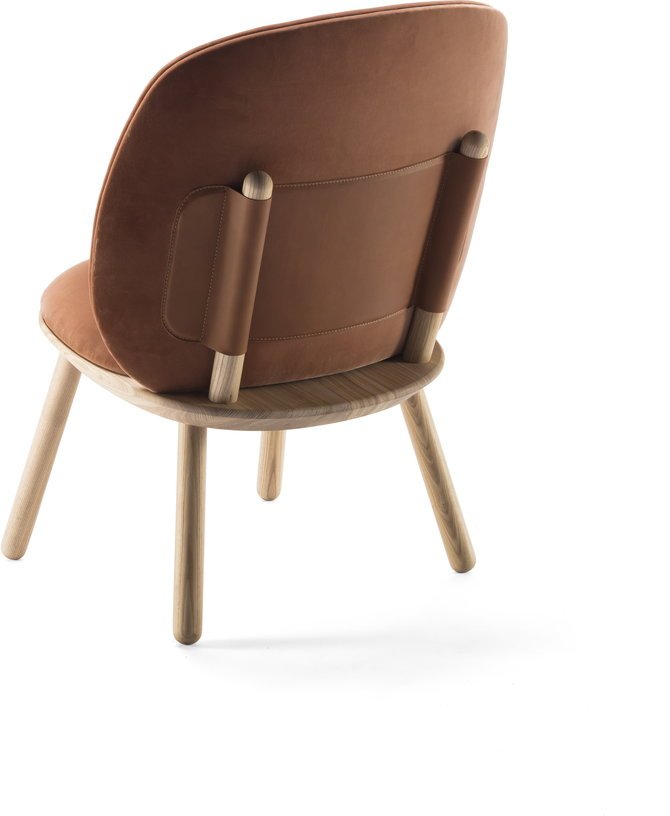 Fauteuil en velours terracotta Naïve - EMKO - The Cool Republic