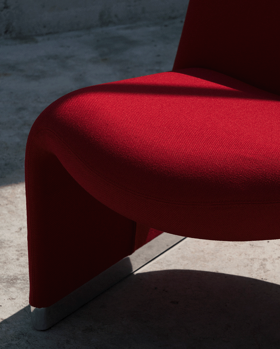 Fauteuil en velours violet Alky - Anonima Castelli - The Cool Republic