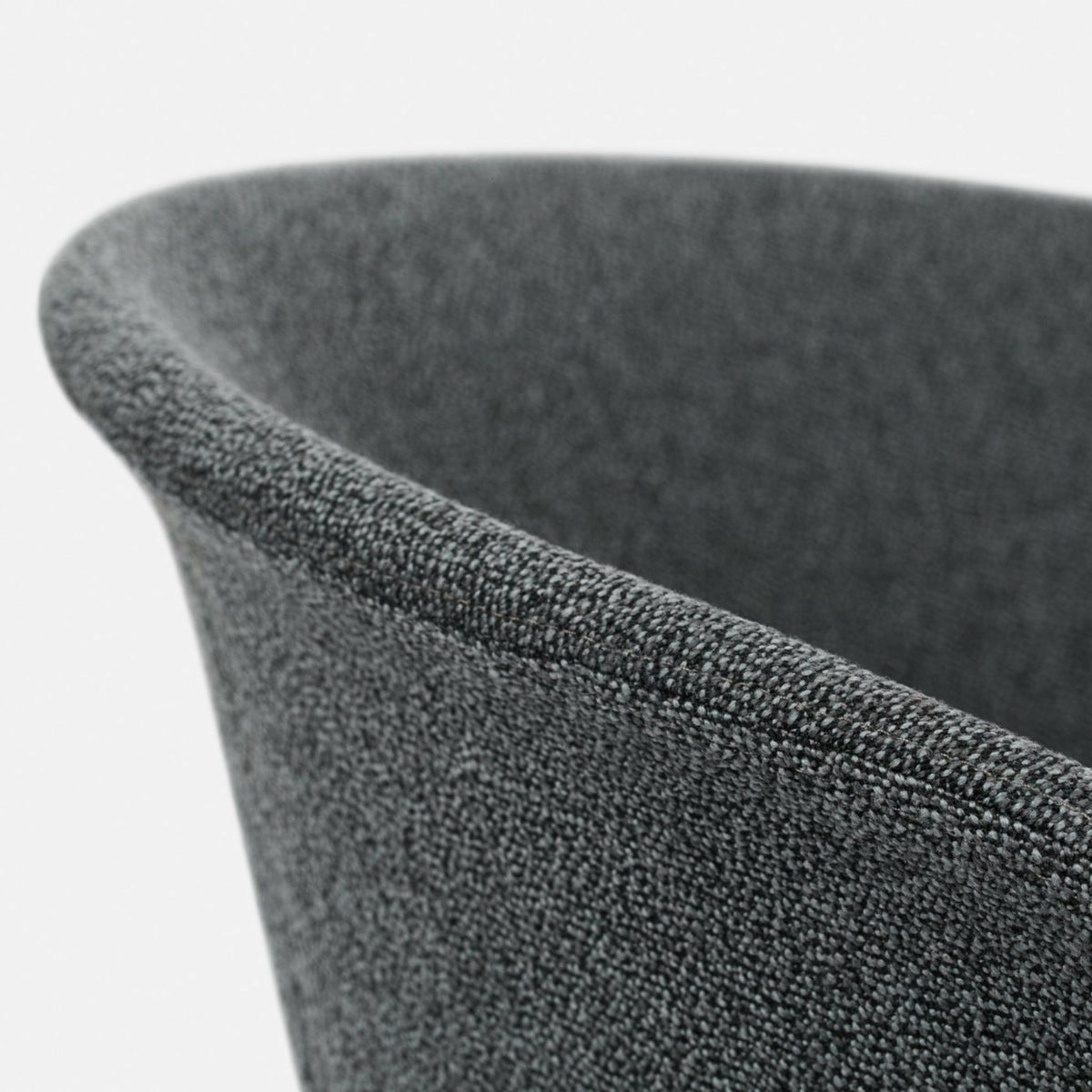 Fauteuil Graphite et piètement noir Kendo - Hem - The Cool Republic