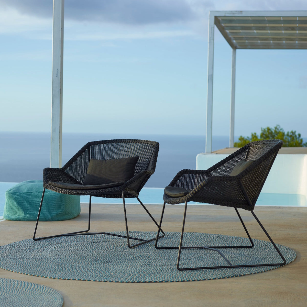Fauteuil gris Breeze lounge - Cane-Line - The Cool Republic