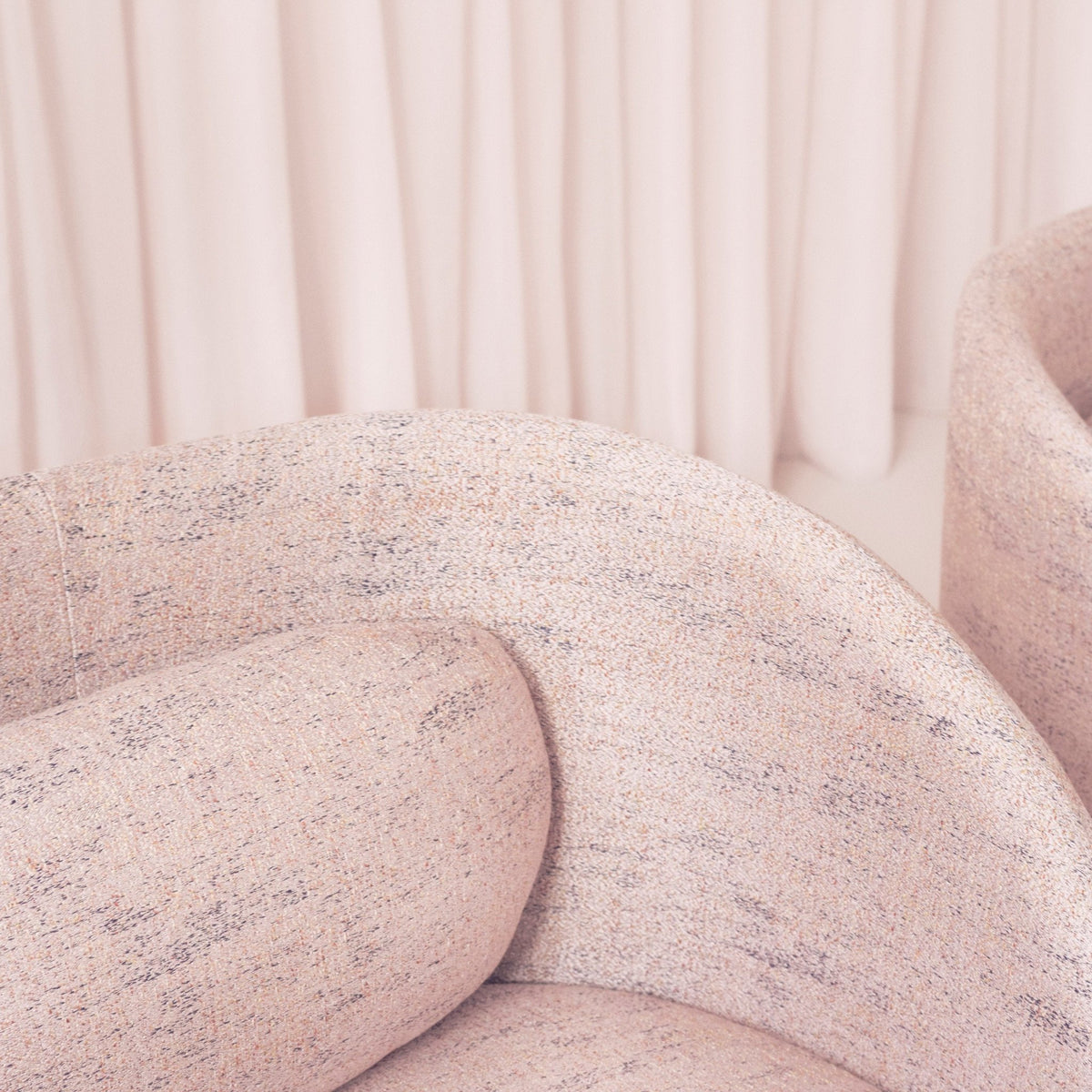 Fauteuil gris Fuuga - Bolia - The Cool Republic