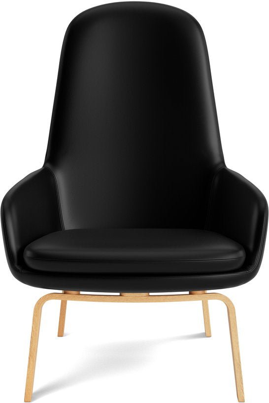 Fauteuil haut avec pieds en chêne et assise en cuir noir Era - Normann Copenhagen - The Cool Republic