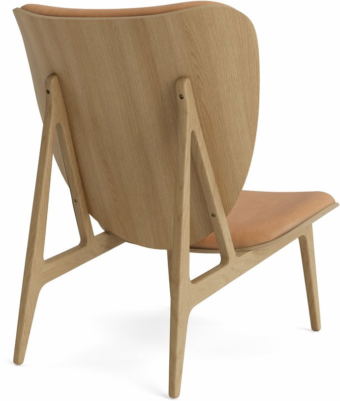 Fauteuil lounge en chêne naturel avec rembourrage en cuir camel Elephant - NORR11 - The Cool Republic