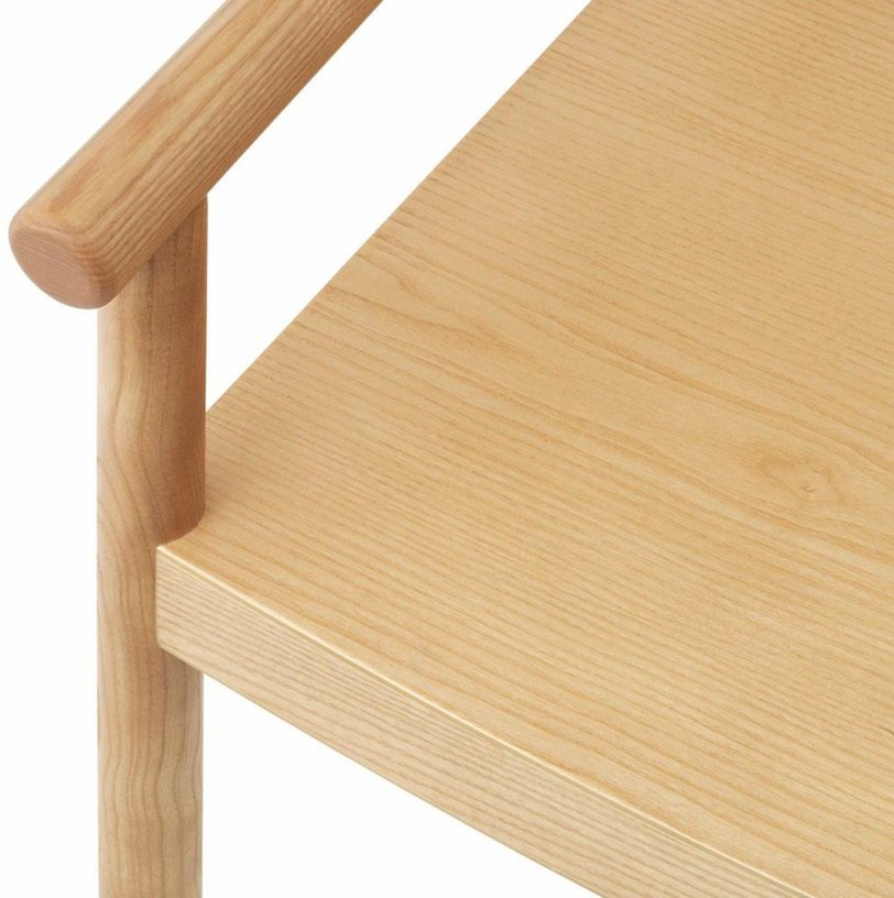 Fauteuil lounge en frêne laqué et peint Timb Tan - Normann Copenhagen - The Cool Republic