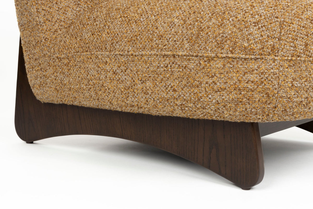 Fauteuil lounge en tissu marron et bois de frêne Loom - Dutchbone - The Cool Republic