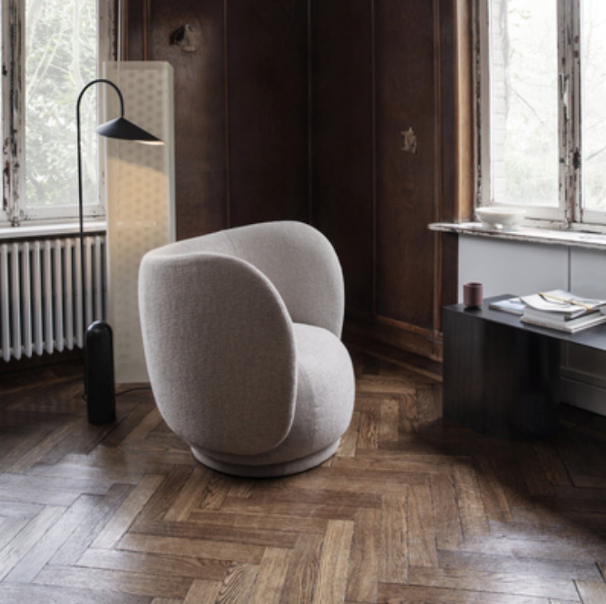 Fauteuil lounge sable brossé Rico - Ferm Living - The Cool Republic