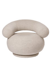 Fauteuil pivotant en alpaga doux beige naturel Orbo - Ferm Living - The Cool Republic
