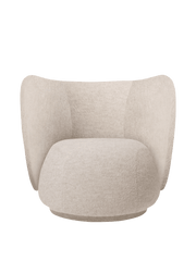 Fauteuil pivotant en alpaga doux beige naturel Rico - Ferm Living - The Cool Republic