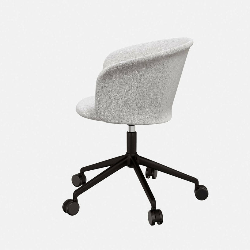 Fauteuil Porcelain et piètement noir à roulettes Kendo - Hem - The Cool Republic
