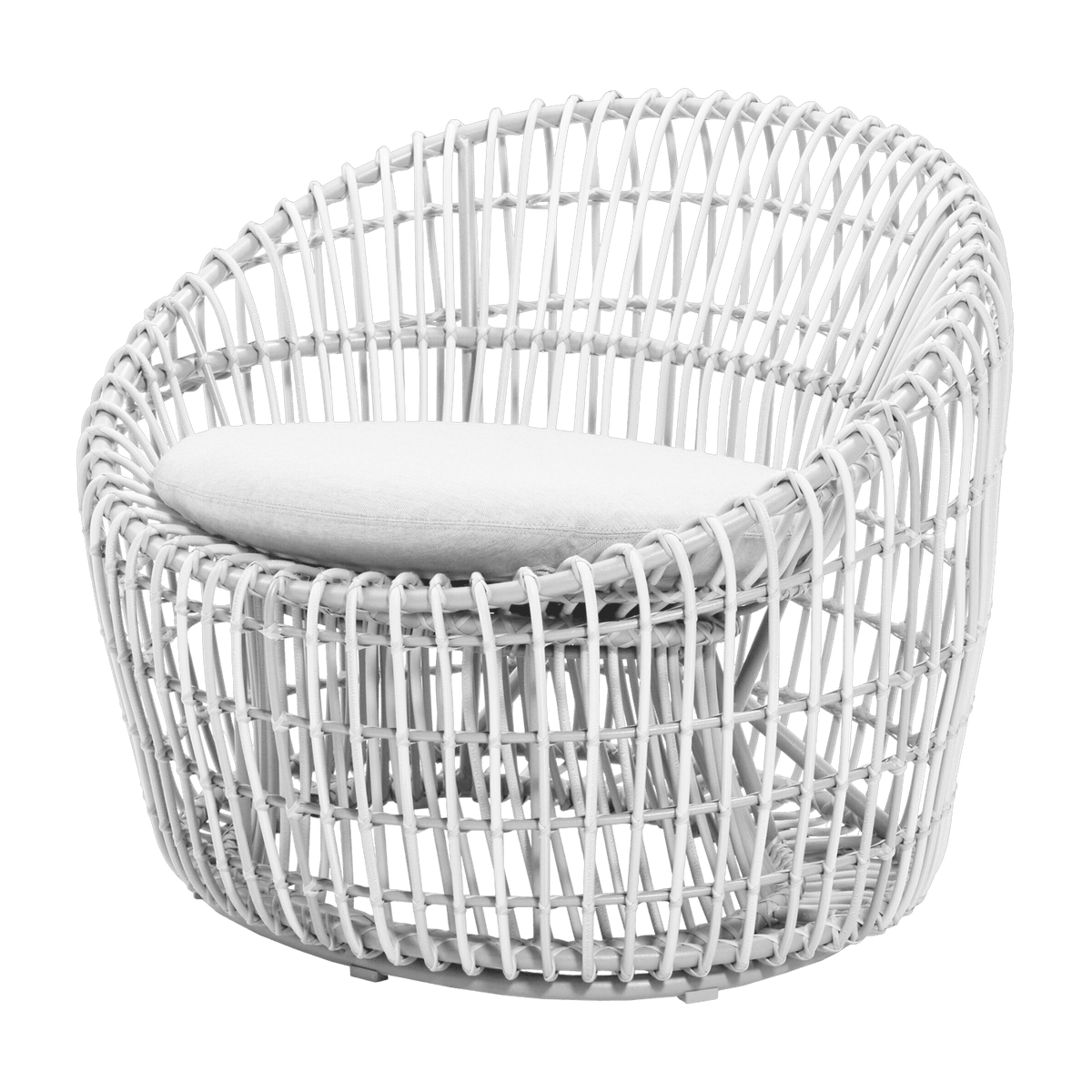 Fauteuil rond cadre blanc Nest - Cane-Line - The Cool Republic
