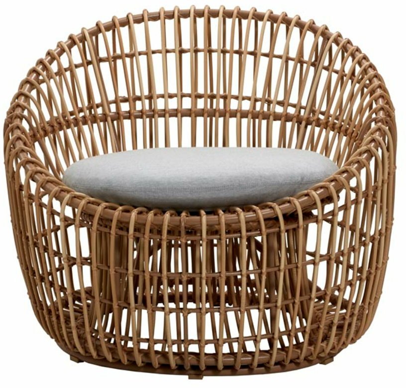 Fauteuil rond cadre naturel Nest - Cane - Line - The Cool Republic
