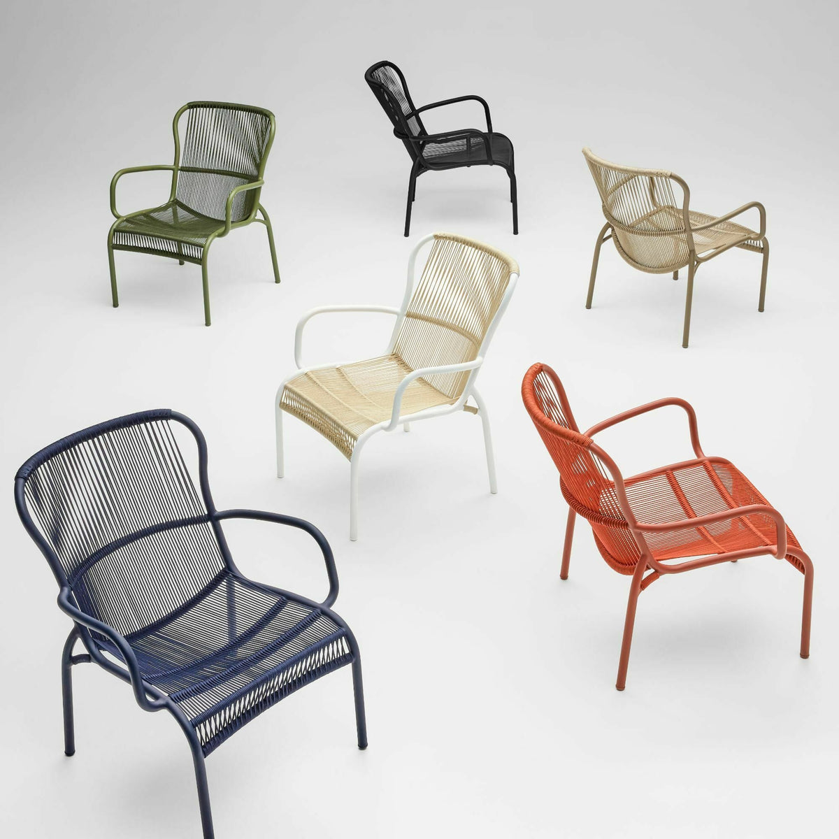 Fauteuil vert mousse Loop - Vincent Sheppard - The Cool Republic