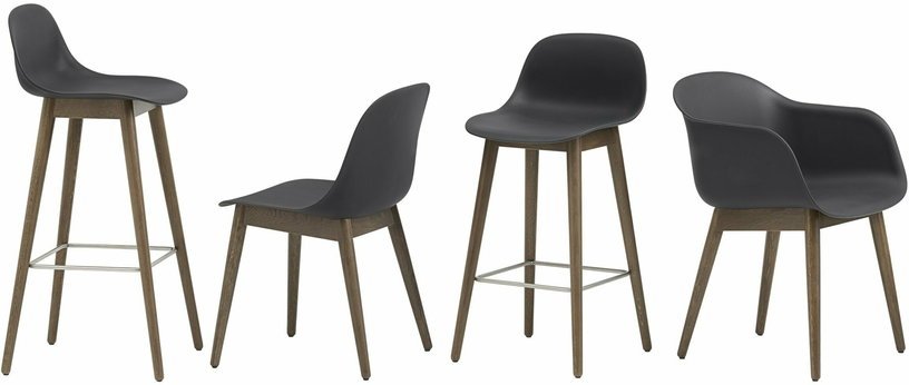 Fauteuil vert pâle piétement en chêne Fiber - Muuto - The Cool Republic