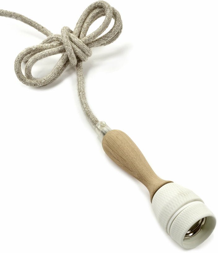 Fil et récepteur pour suspension en fer blanc et en chêne naturel - Serax - The Cool Republic