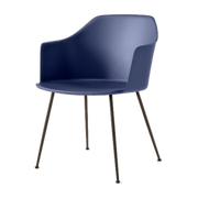 Chaise avec accoudoirs bleu nuit et acier bronze Rely HW33-HW34 - &tradition