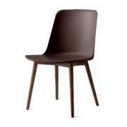 Sedia in plastica riciclata marrone e legno di noce HW71 Rely - &tradition