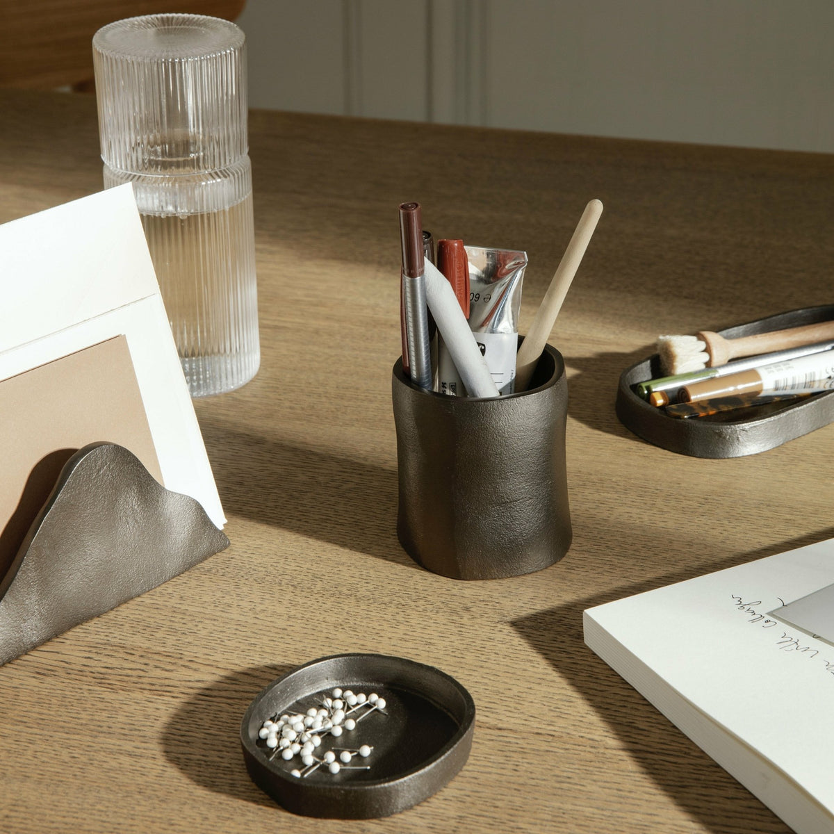 Gobelet en aluminium noirci 7,8 x 8,5 cm Yama - Ferm Living - The Cool Republic