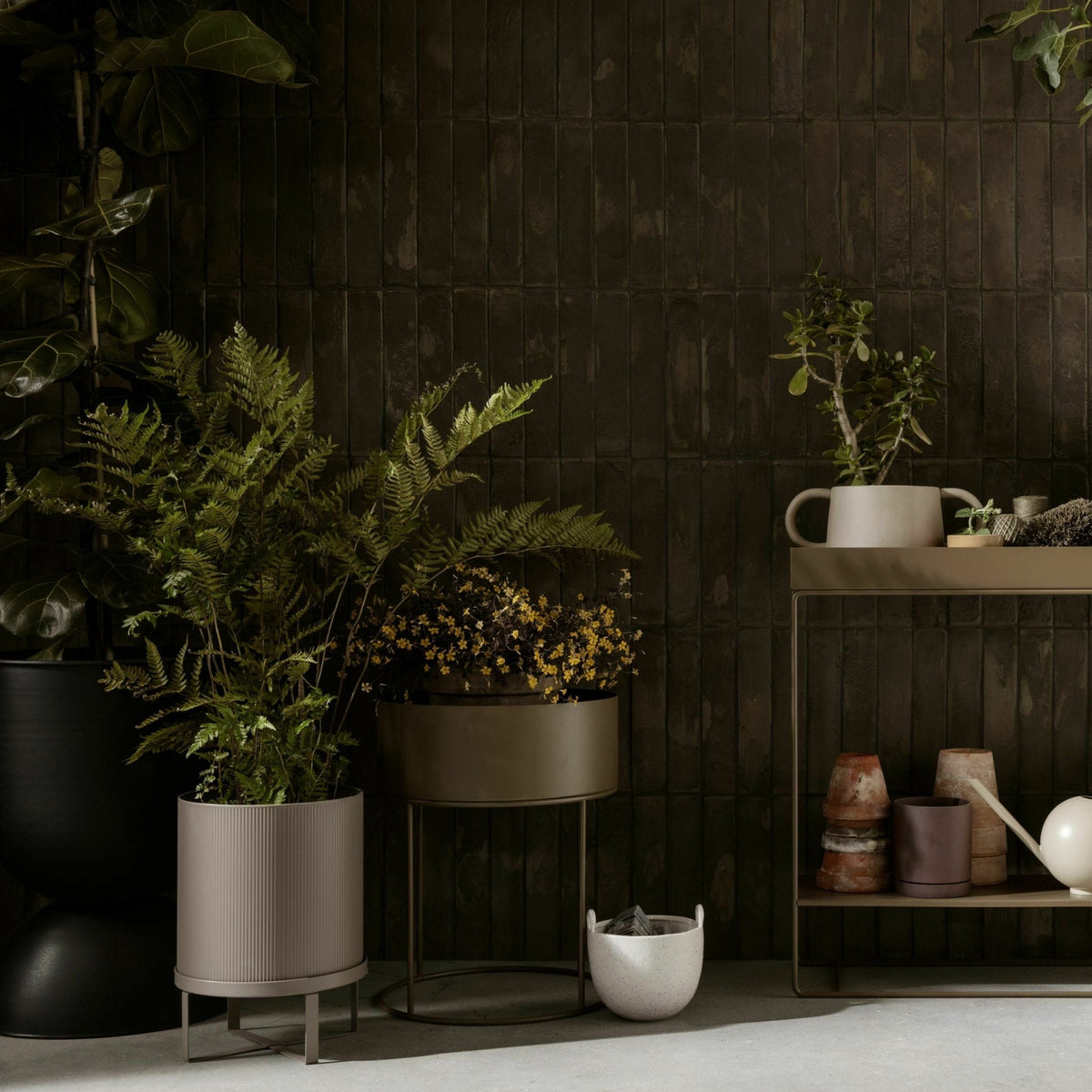Grand cache-pot en acier beige Bau Pot - Ferm Living - The Cool Republic