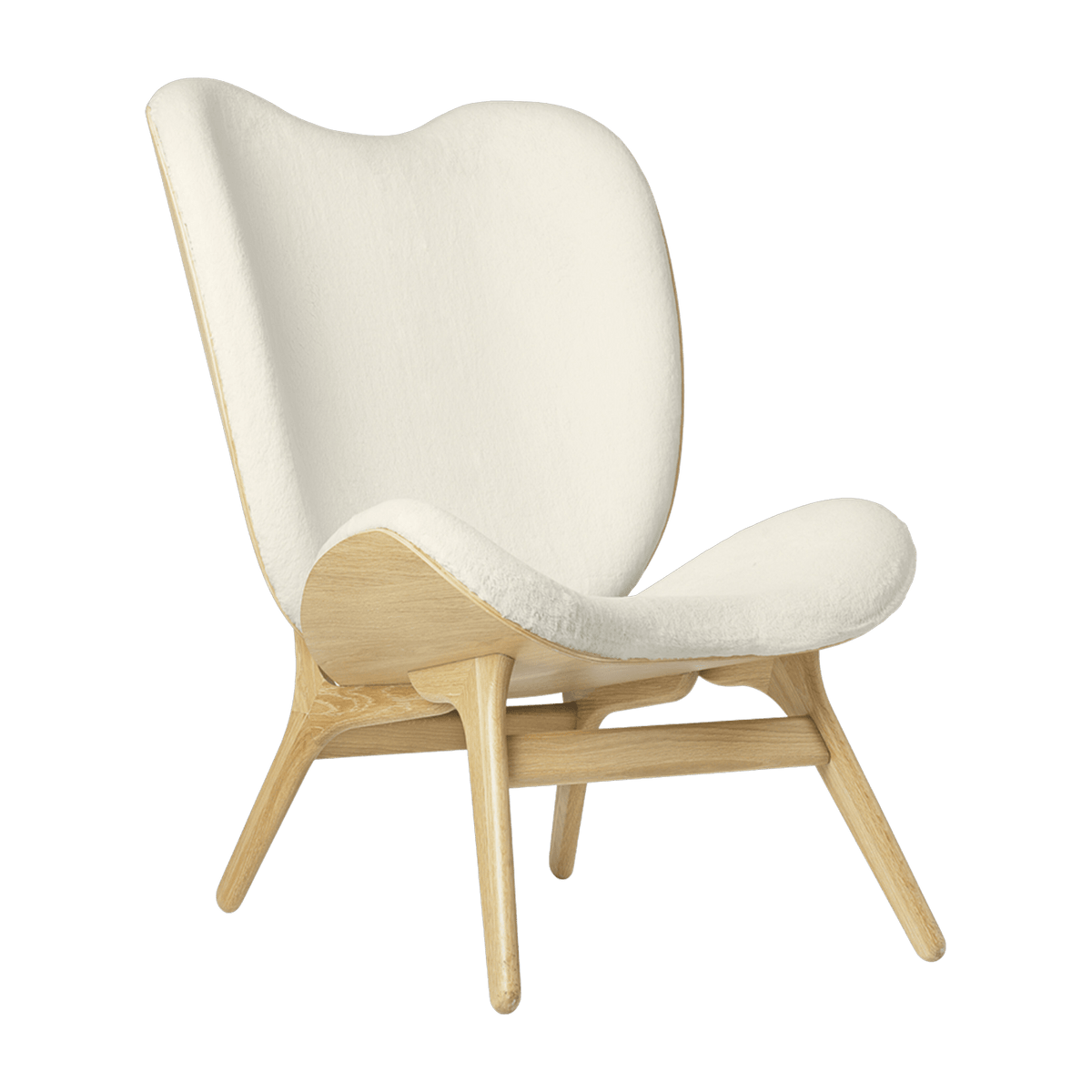 Grand fauteuil blanc en chêne naturel A Conversation Piece - UMAGE - The Cool Republic