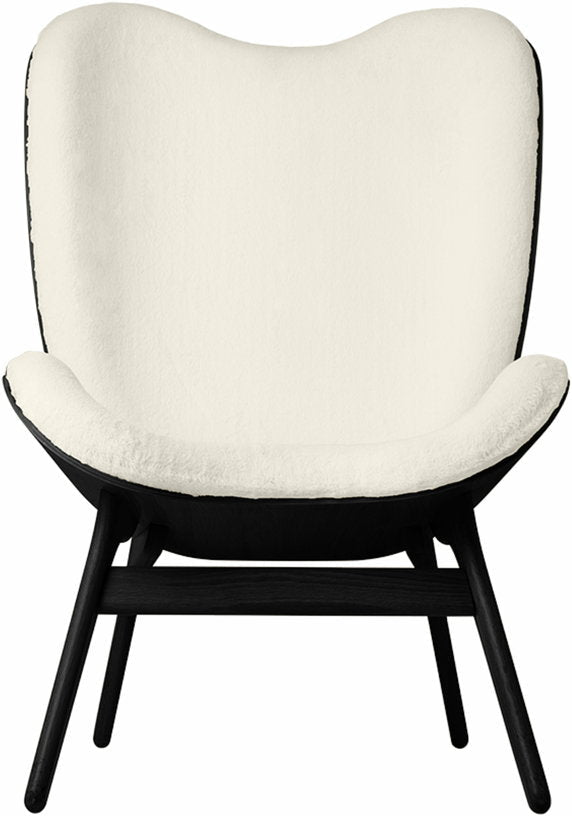 Grand fauteuil blanc en chêne noir A Conversation Piece - UMAGE - The Cool Republic