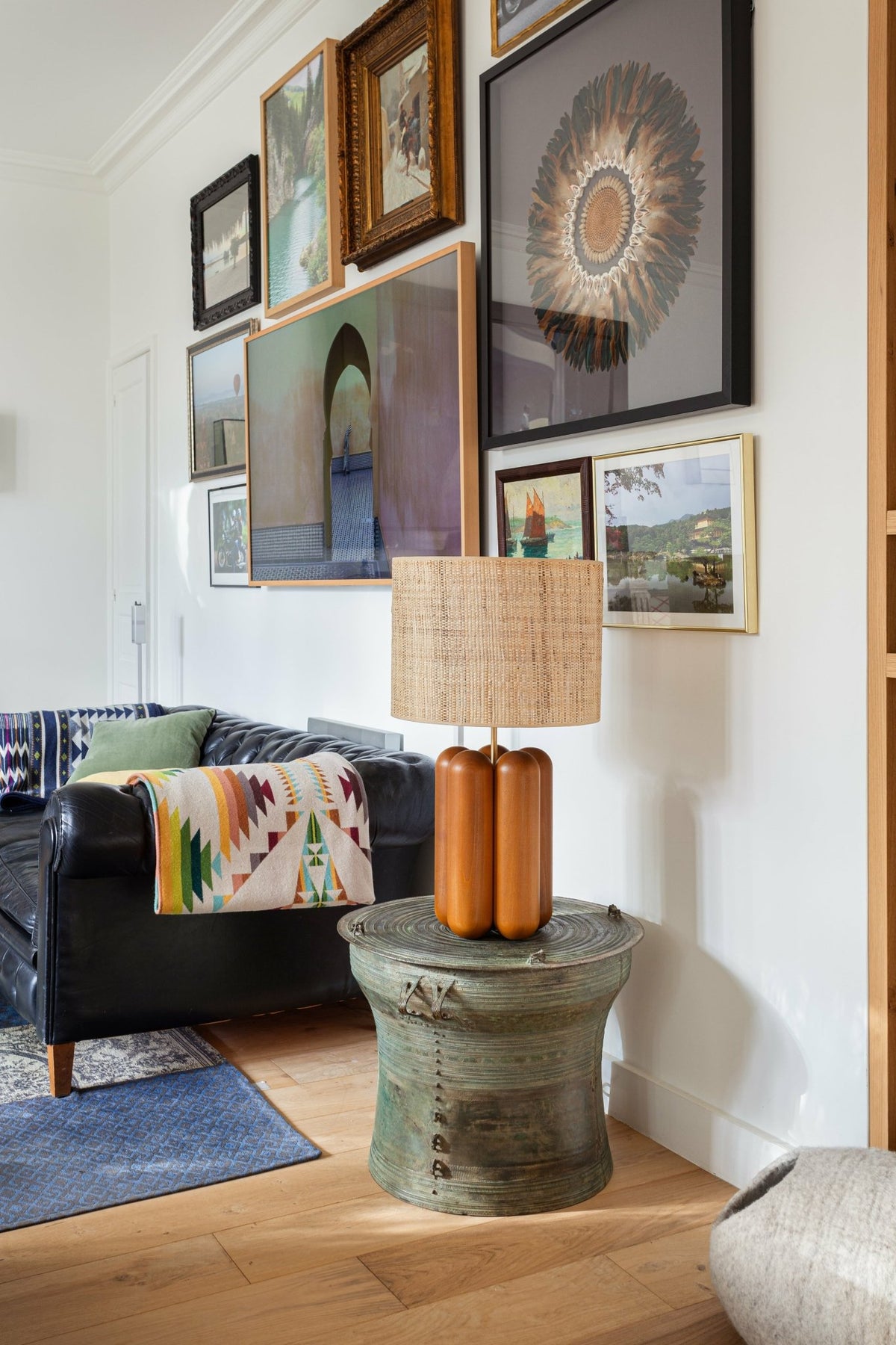 Grande lampe en bois et raphia Charlotte - Cosin Paris - The Cool Republic